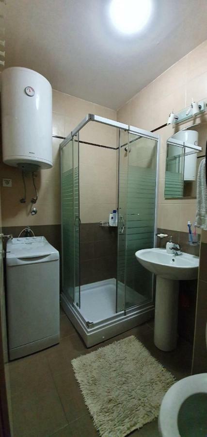 Apartman *
